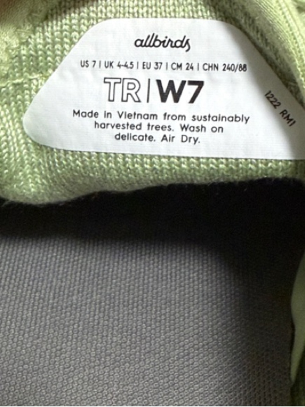 Allbirds Light Green Women's Knit Lace-Up Sneakers Size US 7 - Picture 8 of 8